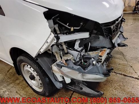 Used 2021 Nissan NV200 S FWD image 17