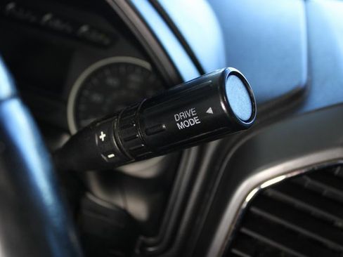 Used 2018 Ford F150 XLT w/ Equipment Group 302A Luxury image 19