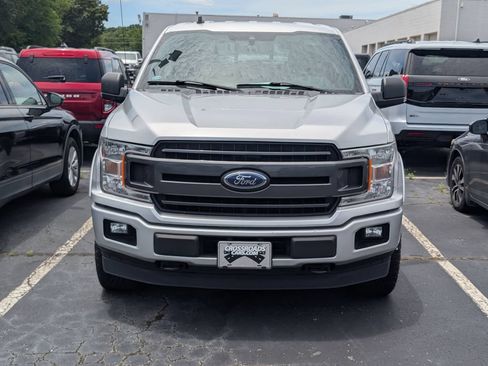 Used 2019 Ford F150 XLT w/ Equipment Group 302A Luxury AWD/4WD image 4