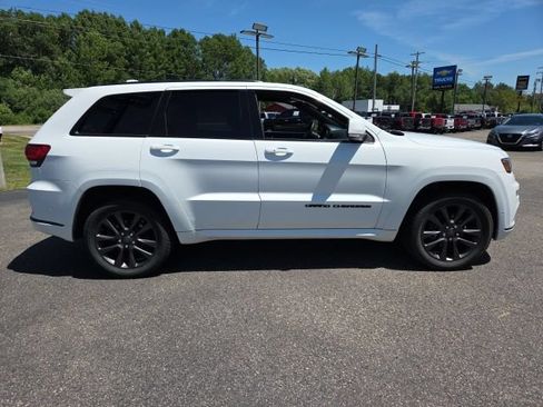 Used 2019 Jeep Grand Cherokee High Altitude AWD/4WD image 31