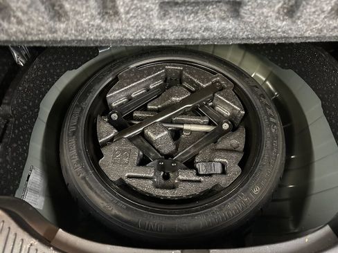 Certified 2022 Chevrolet Trax LT w/ LT Convenience Package image 22