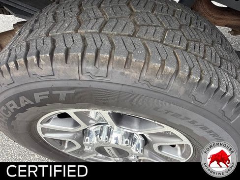 Used 2025 Ford F250 XLT AWD/4WD image 5