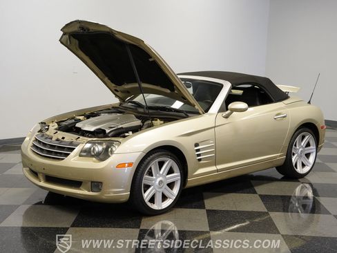 Used 2006 Chrysler Crossfire Limited RWD image 32