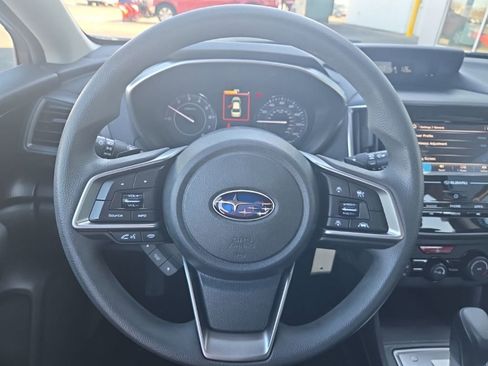 Used 2018 Subaru Impreza 2.0i Premium image 32