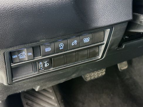 Used 2023 Toyota Tundra SR RWD image 10