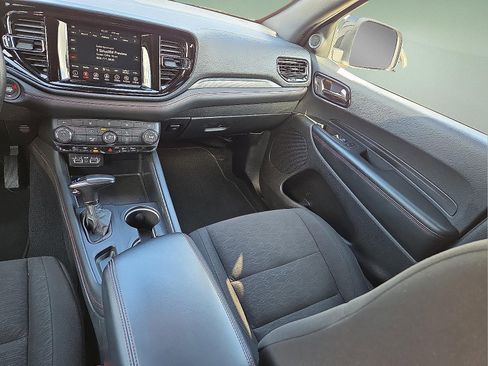 Used 2023 Dodge Durango GT image 13