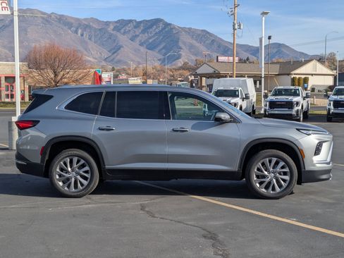 New 2026 Buick Enclave Preferred w/ Power Package image 2