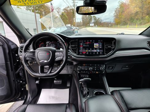 Certified 2024 Dodge Durango GT image 26
