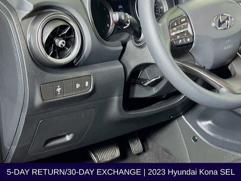 Used 2023 Hyundai Kona SEL AWD/4WD image 12
