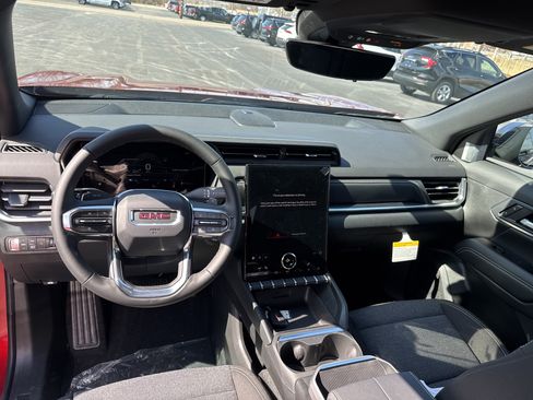 New 2026 GMC Terrain Elevation w/ Technology Package II AWD/4WD image 14