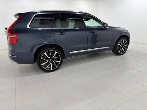 Used 2022 Volvo XC90 T8 Inscription Expression w/ Climate Package AWD/4WD image 6