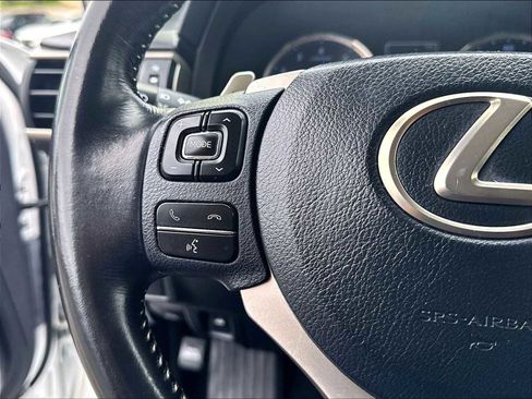 Used 2017 Lexus IS 200t RWD image 20