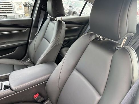 Used 2025 MAZDA MAZDA3 s image 13