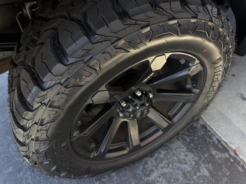 Used 2018 Ford F150 XLT AWD/4WD image 32