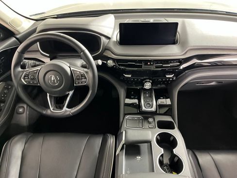 Used 2023 Acura MDX SH-AWD w/ Advance Package image 4