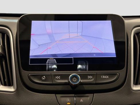 Used 2023 Chevrolet Malibu LS w/ Driver Confidence Package FWD image 11