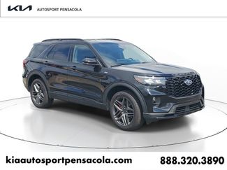 Used 2025 Ford Explorer ST-Line w/ ST-Line Street Pack AWD/4WD video 1