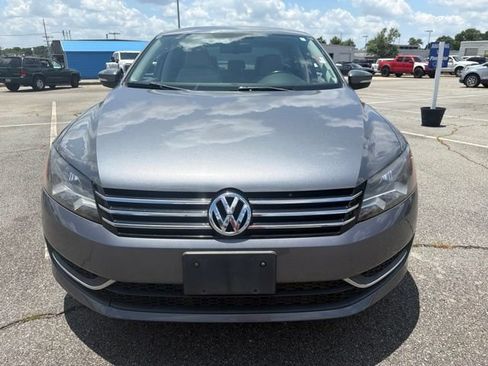 Used 2013 Volkswagen Passat 2.5 SE FWD image 8