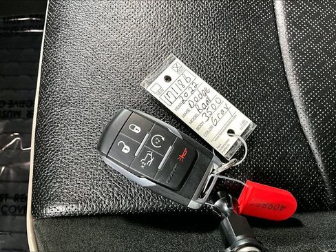 Used 2022 RAM 3500 Laramie w/ Night Edition image 10