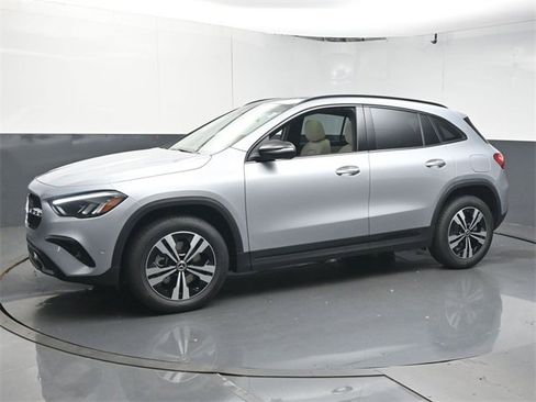 New 2026 Mercedes-Benz GLA 250 image 4