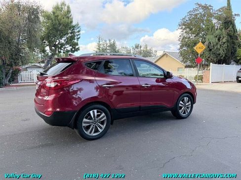 Used 2015 Hyundai Tucson Limited w/ Option Group 03 FWD image 4