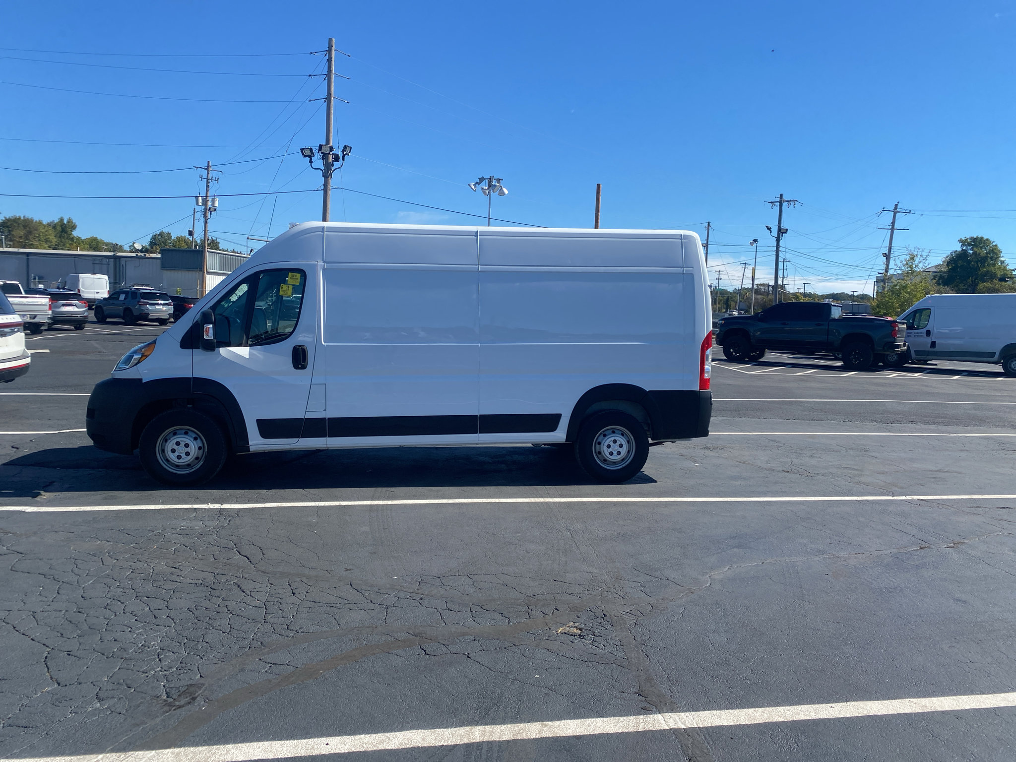 Used 2020 RAM ProMaster 2500 FWD image 1