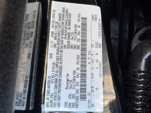 Used 2016 Ford Focus SE image 26