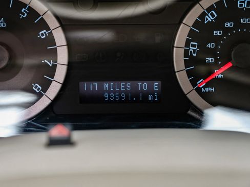 Used 2011 Ford Escape XLT image 22