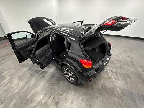 Used 2019 Mitsubishi Outlander Sport ES image 46