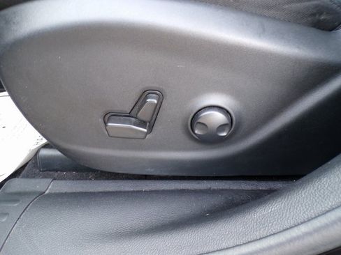 Used 2022 Jeep Cherokee Trailhawk w/ Sun, Sound & Nav Group image 15