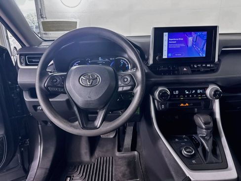Certified 2023 Toyota RAV4 LE AWD/4WD image 21