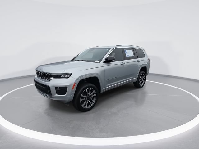 Used 2024 Jeep Grand Cherokee L Overland w/ Trailer Tow Package AWD/4WD image 4