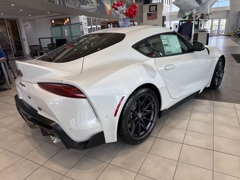 Used 2026 Toyota Supra Premium image 3