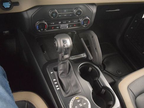 New 2025 Ford Bronco Big Bend w/ Black Diamond Package image 10