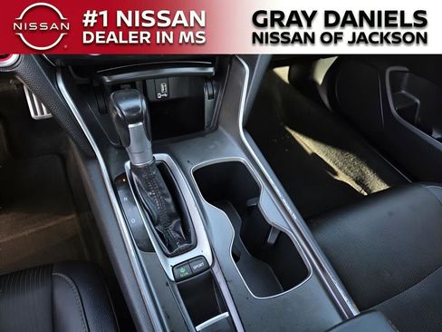Used 2020 Honda Accord Sport image 13