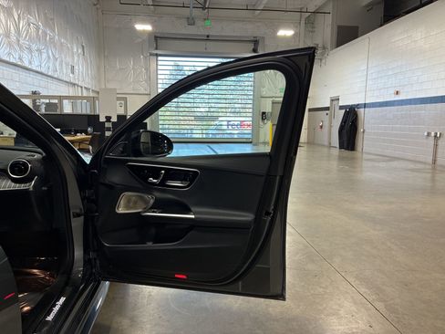 Used 2024 Mercedes-Benz C 300 4MATIC Sedan image 26