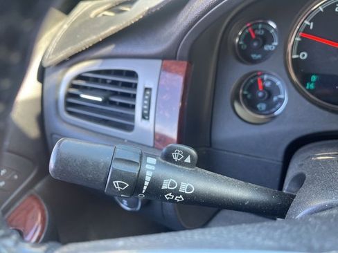 Used 2011 Chevrolet Silverado 3500 LTZ w/ LTZ Plus Package image 20