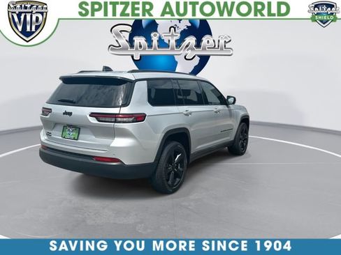 Used 2023 Jeep Grand Cherokee L Laredo AWD/4WD image 9