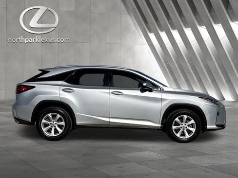 Used 2017 Lexus RX 350 AWD image 4