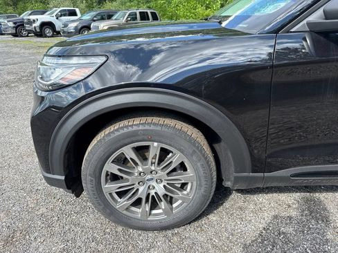 New 2026 Ford Explorer Active w/ Active Comfort Package AWD/4WD image 5