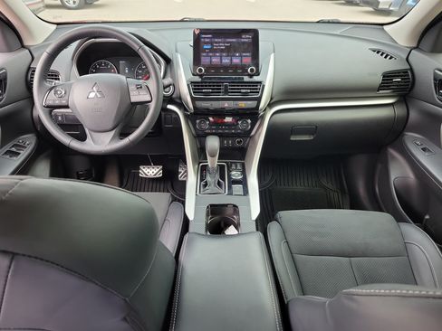 Used 2023 Mitsubishi Eclipse Cross SE AWD/4WD image 17