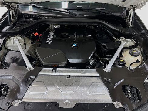 Used 2019 BMW X4 xDrive30i w/ Premium Package image 38
