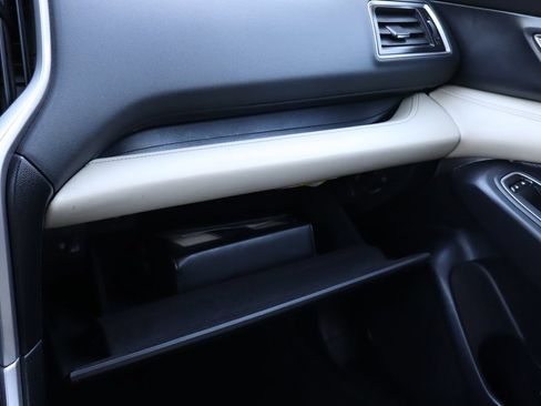 Used 2020 Subaru Ascent Limited AWD/4WD image 39