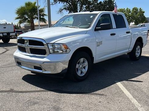 Used 2023 RAM 1500 Classic SLT w/ Electronics Group AWD/4WD image 7