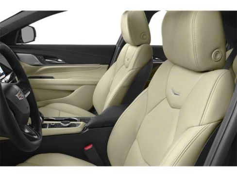 Used 2022 Cadillac CT4 Luxury image 37