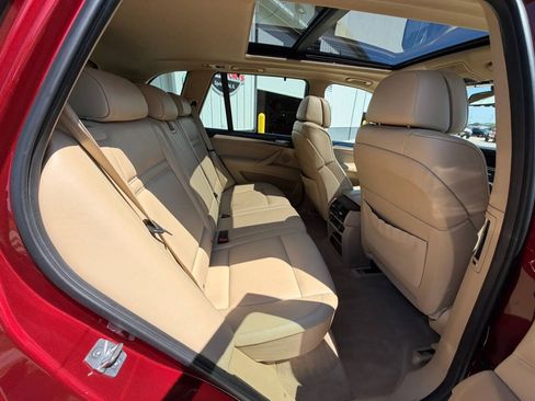 Used 2012 BMW X5 xDrive35d AWD/4WD image 2