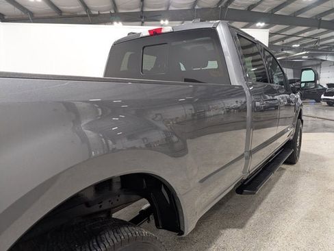 Used 2022 Ford F250 Lariat w/ Lariat Ultimate Package image 3