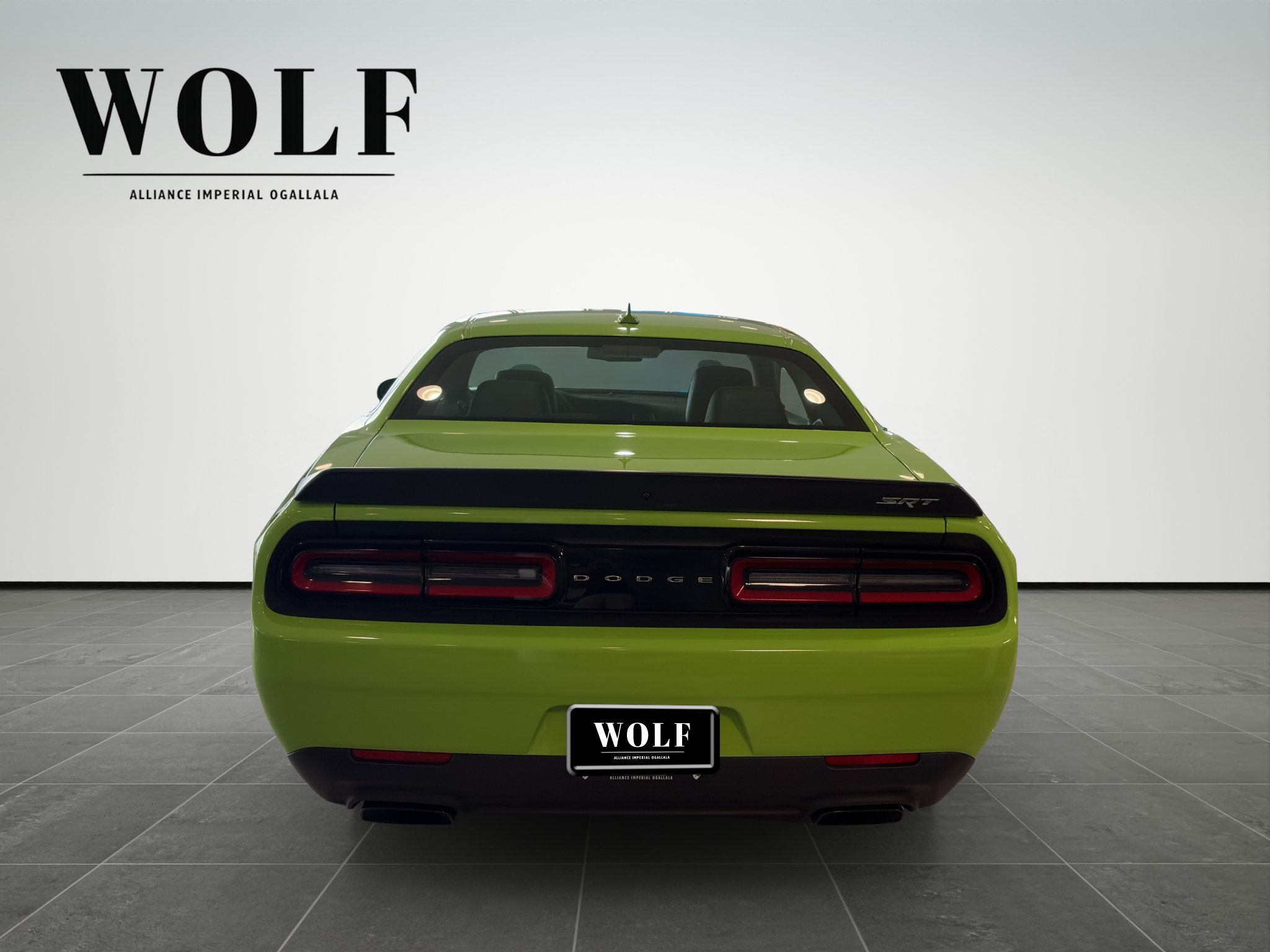 Used 2015 Dodge Challenger SRT Hellcat RWD image 5