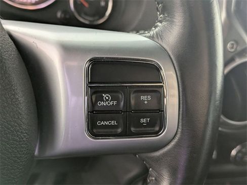 Used 2017 Jeep Wrangler Unlimited Rubicon image 18