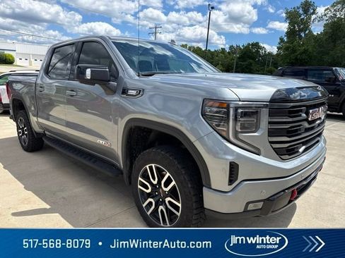 Used 2025 GMC Sierra 1500 AT4 w/ AT4 Premium Package AWD/4WD image 4